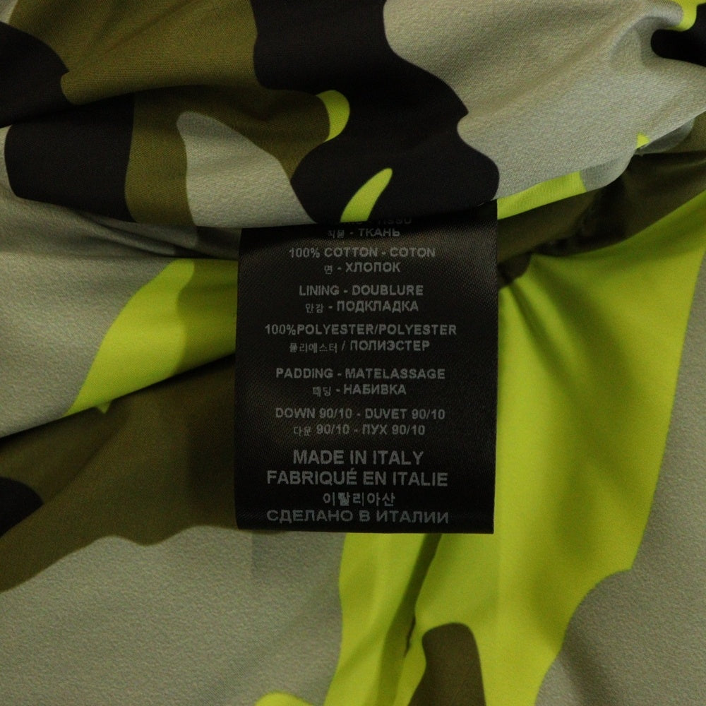 VETEMENTS(ヴェトモン) 22AW NEON CAMO LOGO PUFFER JACKET UA53JA600C ネオン カモ ロゴ ダウンジャケット
