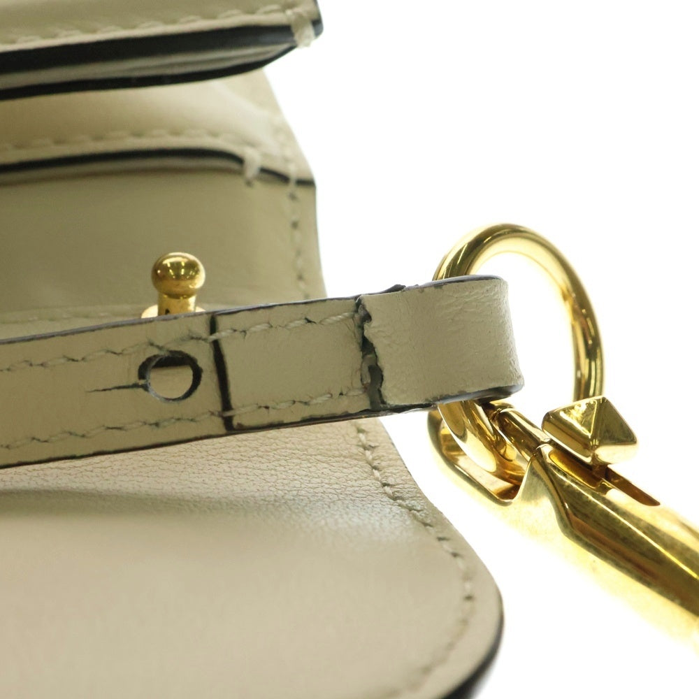 VALENTINO GARAVANI(ヴァレンチノガラヴァーニ) LOCO SHOULDER BAG 1W2B0K30ZXL ロコ Vロゴプレート 2WAY ショルダーバッグ カーフスキン アイボリー レディース