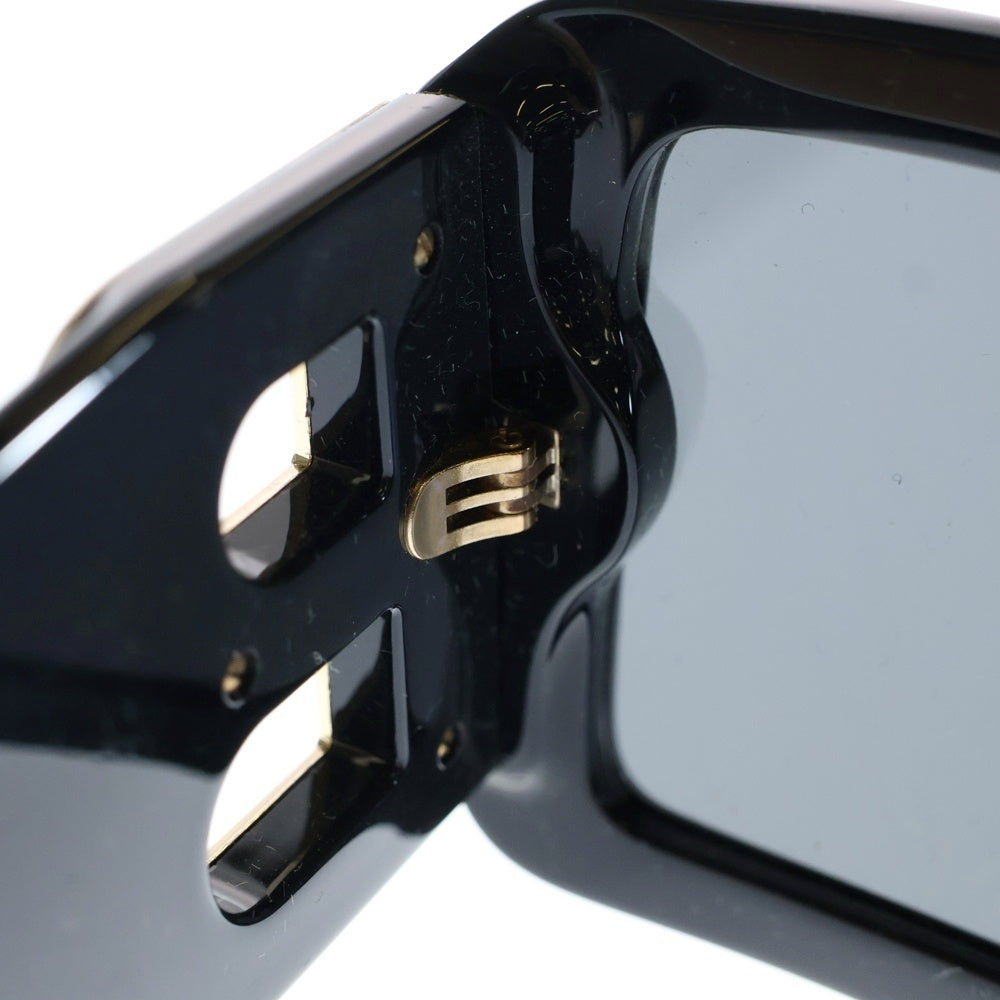 BURBERRY(バーバリー) Bテンプルロゴ スクエアシェイプ セルフレームサングラス アイウェア ブラック B4312 3907/87