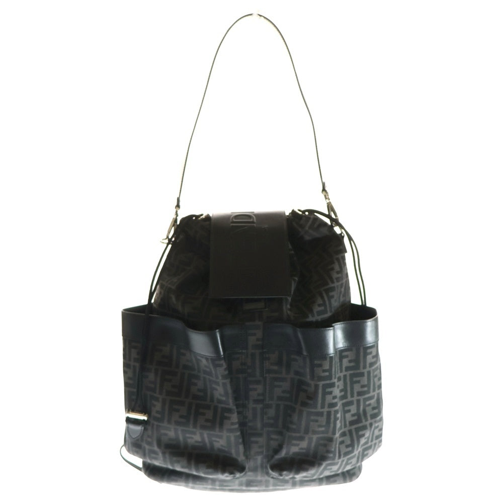 FENDI(フェンディ) ストライク ズッカ柄 ラージ バックパック 7VZ056