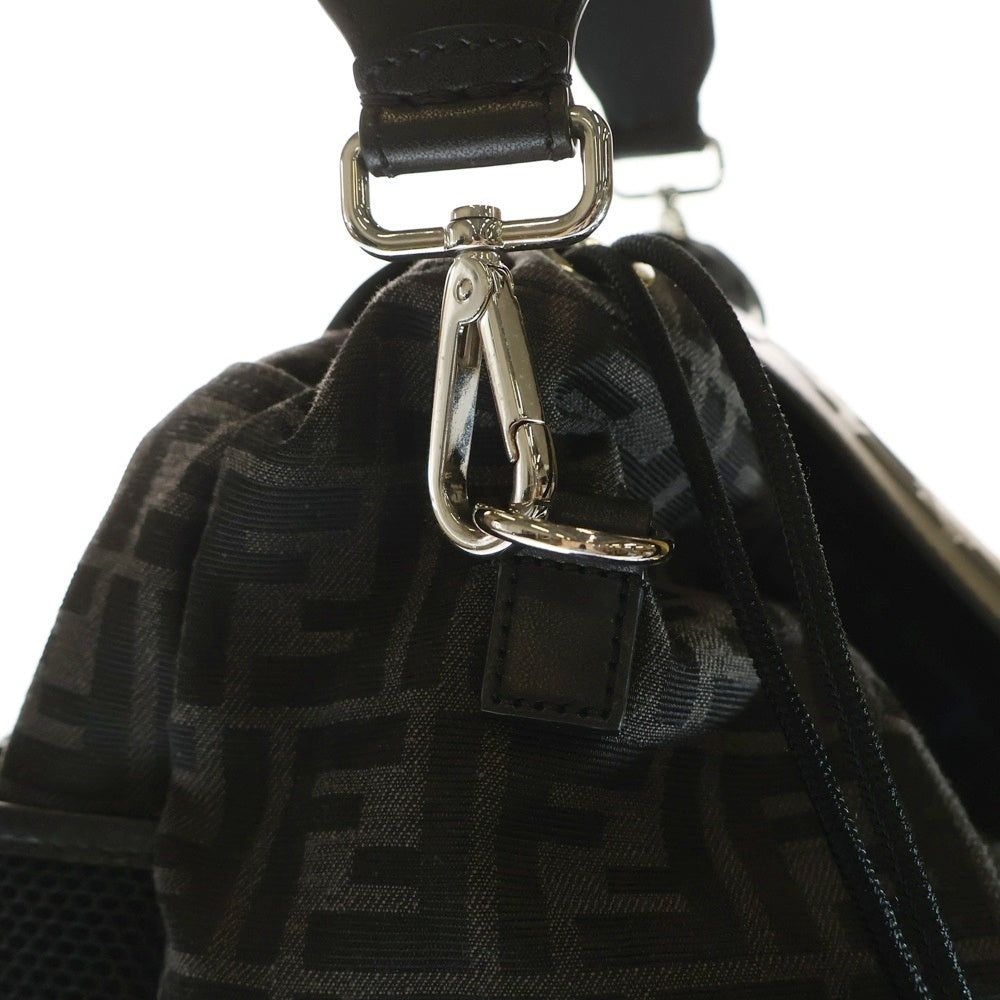 FENDI(フェンディ) ストライク ズッカ柄 ラージ バックパック 7VZ056
