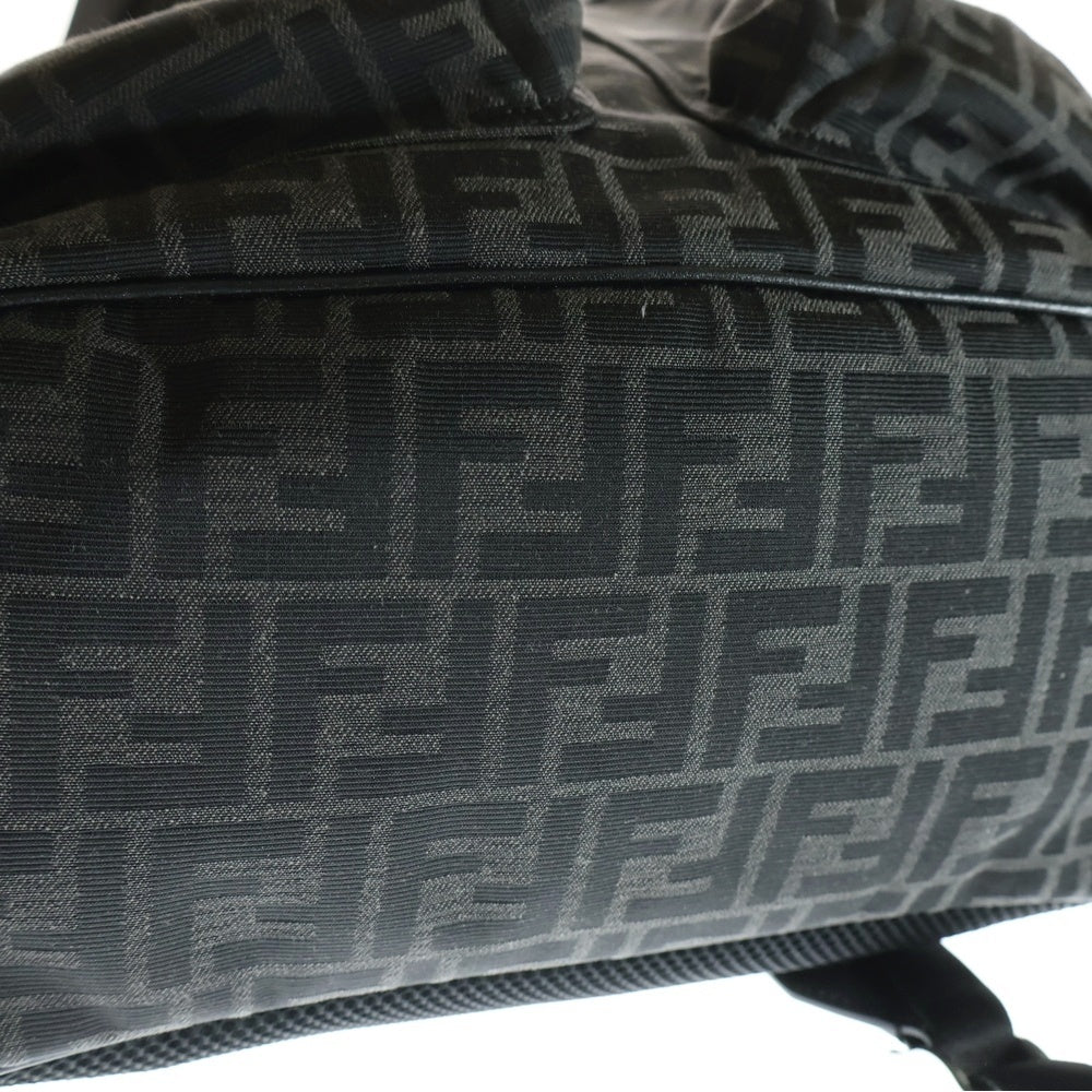 FENDI(フェンディ) ストライク ズッカ柄 ラージ バックパック 7VZ056