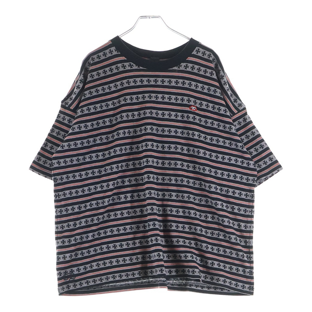 CHROME HEARTS(クロムハーツ) Y NOT MATTY BOY STRIPE CH PLUS TEE マッティボーイ ストライプ CHプラス総柄 Tシャツ ブラック/レッド