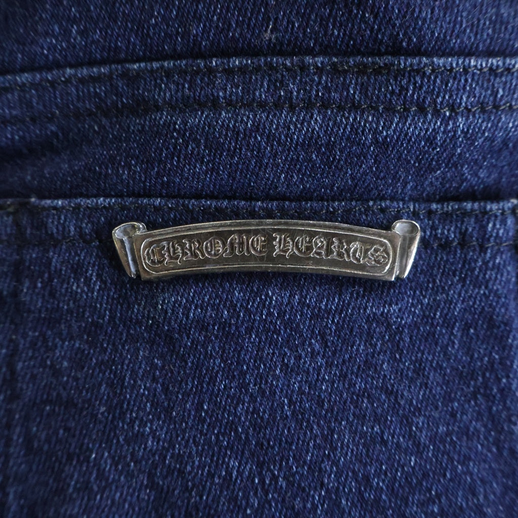 CHROME HEARTS(クロムハーツ) CRS BTN CROSS PATCH DENIM PANTS クロスパッチ付き クロスボールボタン スクロールラベル ボタンフライデニムパンツ インディゴ