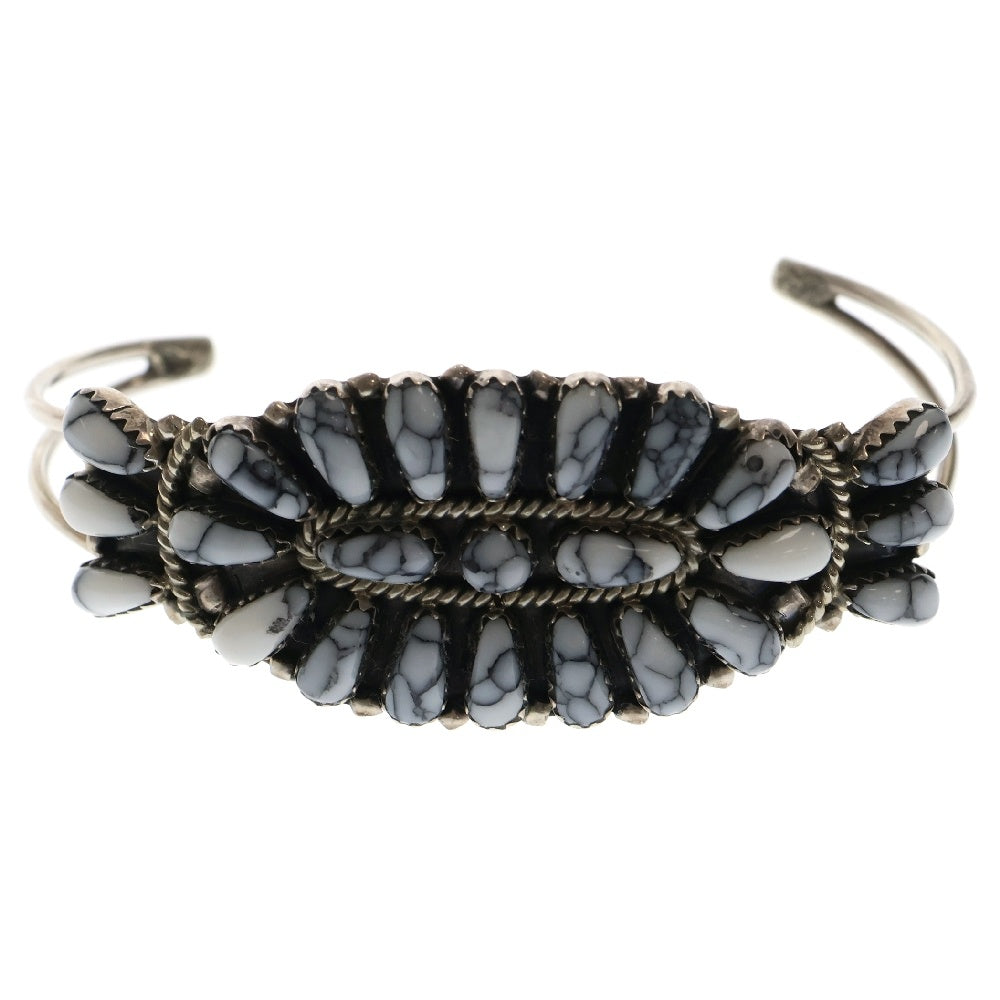INDIAN JEWELRY(インディアンジュエリー) ナバホ族 ホワイトバッファロー ターコイズ付き バングル シルバー