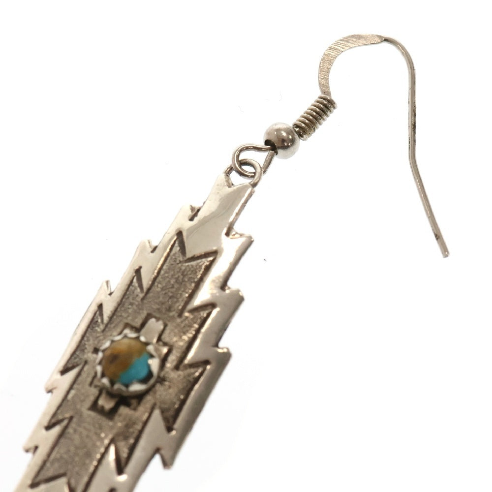 INDIAN JEWELRY(インディアンジュエリー) ナバホ族 ターコイズ付きピアス シルバー