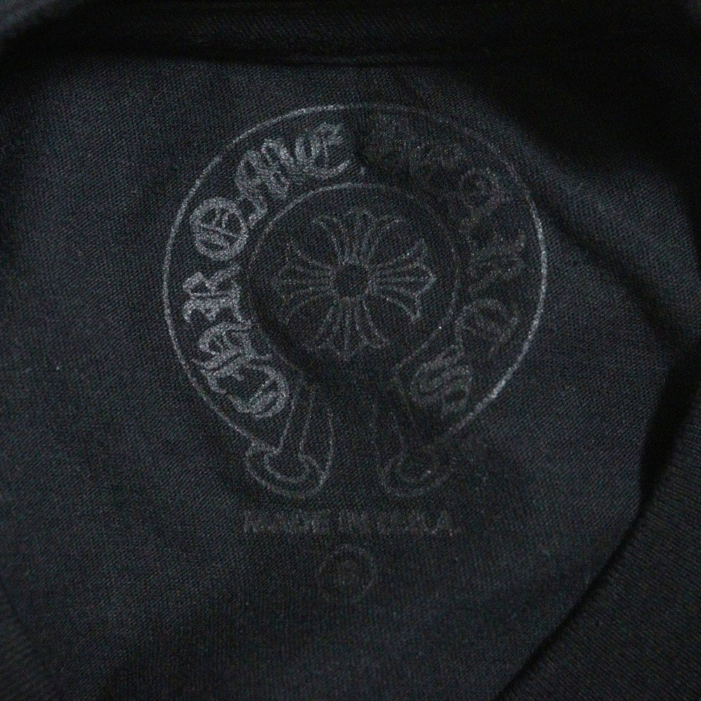 CHROME HEARTS(クロムハーツ) CH T-SHIRT スクロールラベルプリント クルーネック ポケット 半袖Tシャツ