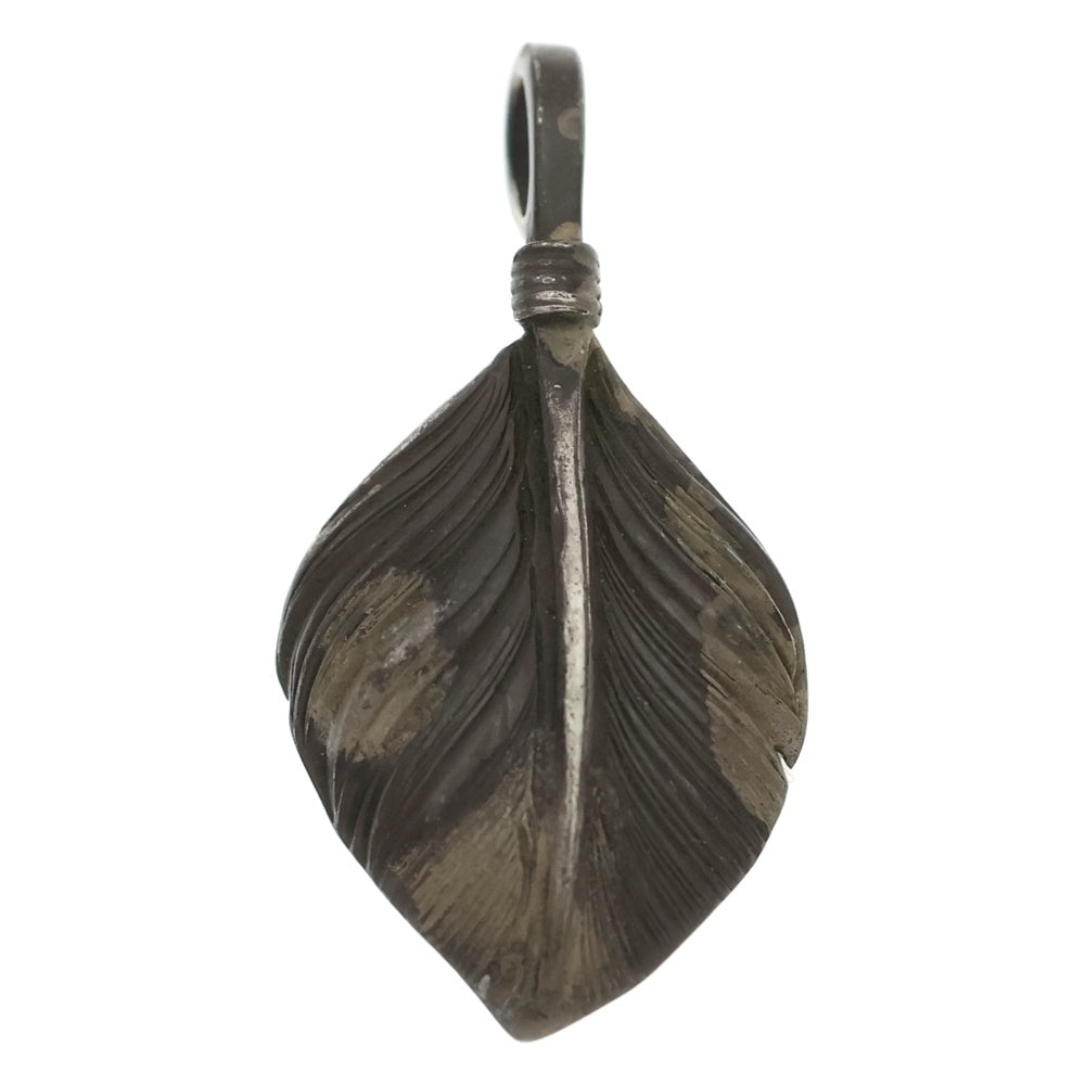 goro's(ゴローズ) SVハートフェザー 右向き