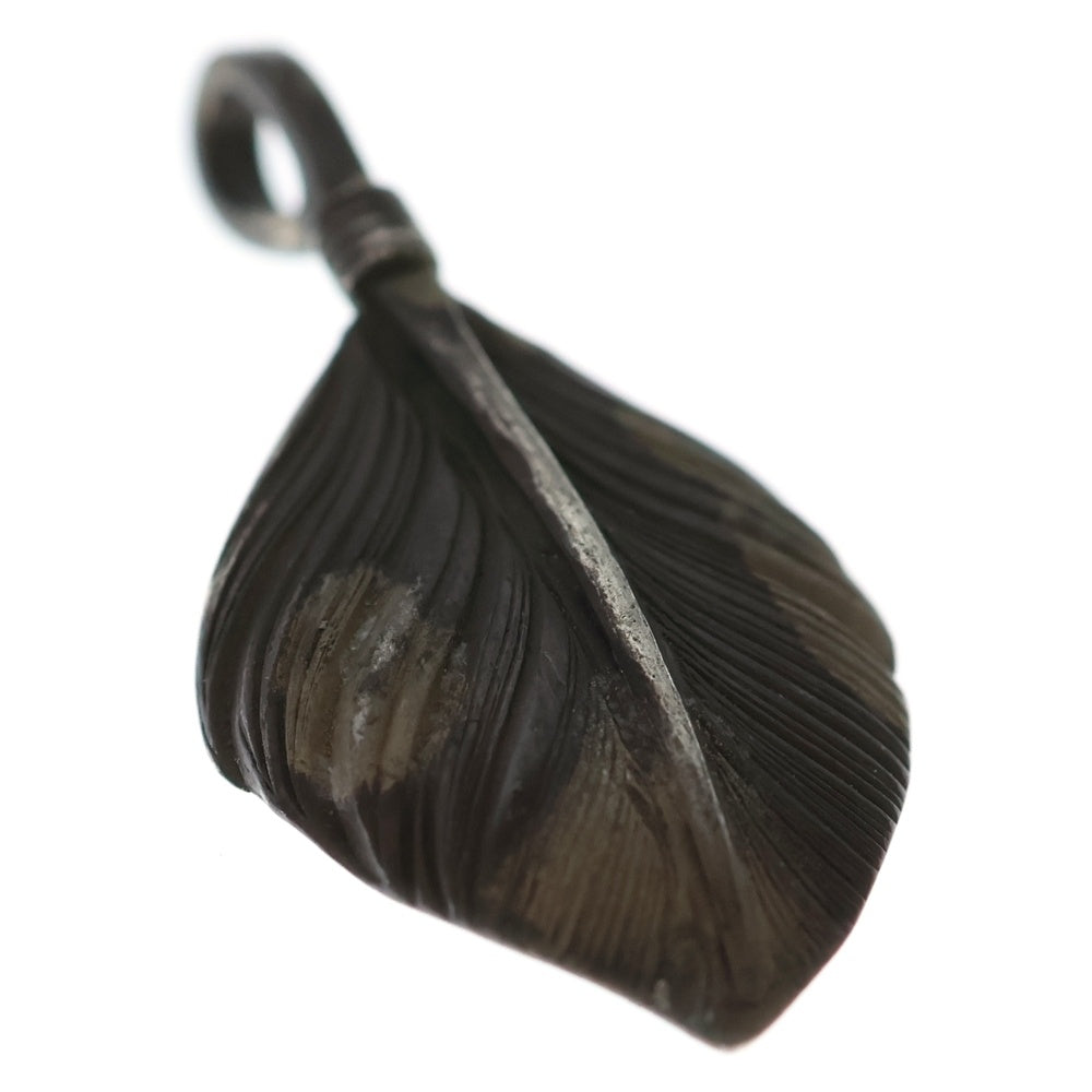 goro's(ゴローズ) SVハートフェザー 右向き