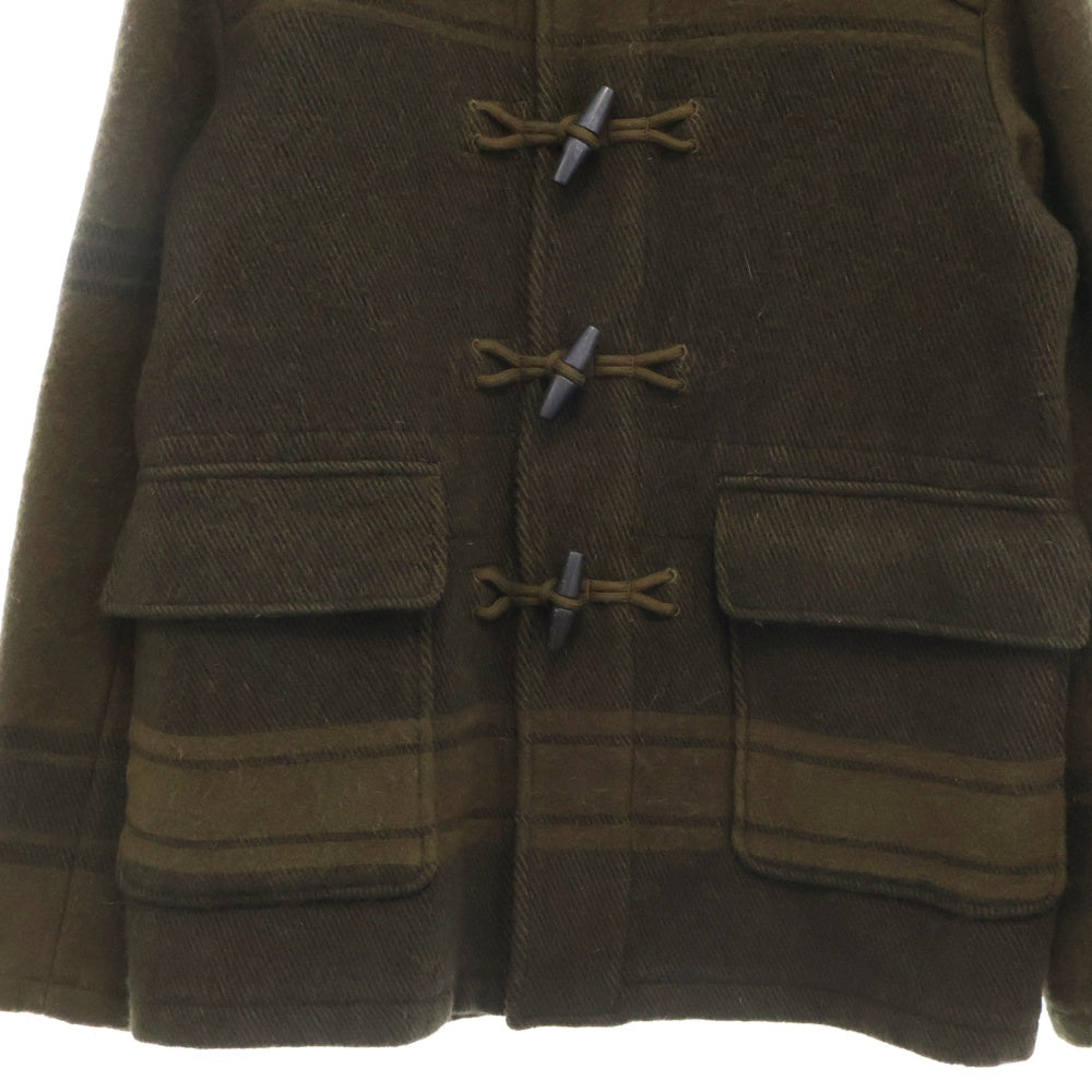 C.P. Company(シーピーカンパニー) ジャカードダッフルコート カーキ 15CMOW349A