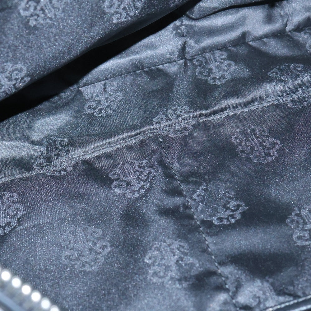 CHROME HEARTS(クロムハーツ) ピラミッドスタッズ付き レザー クラッチバック ブラック