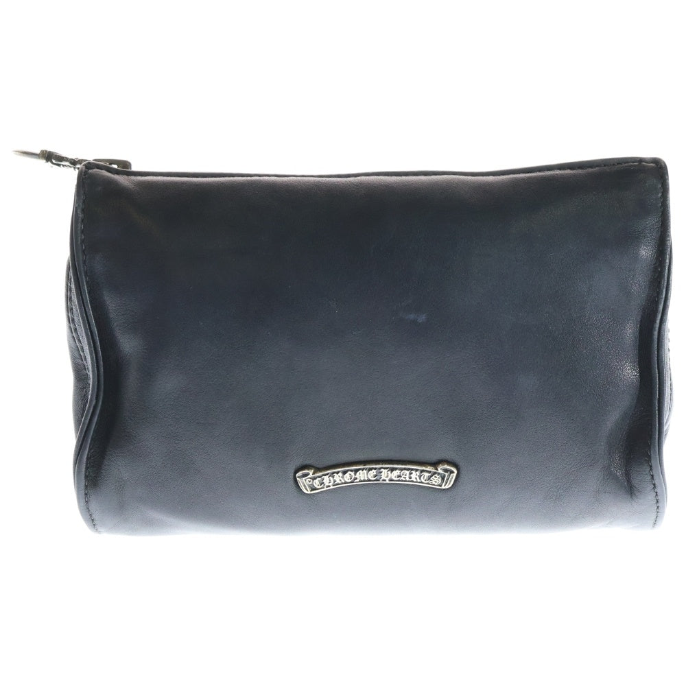 CHROME HEARTS(クロムハーツ) クロスパッチ付きダガージップ レザーコスメポーチ レディース