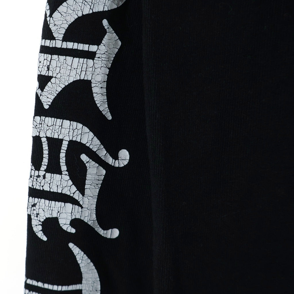 CHROME HEARTS(クロムハーツ) OLD L/S オールド 袖英字バックスクロールラベルプリント 長袖Tシャツカットソー