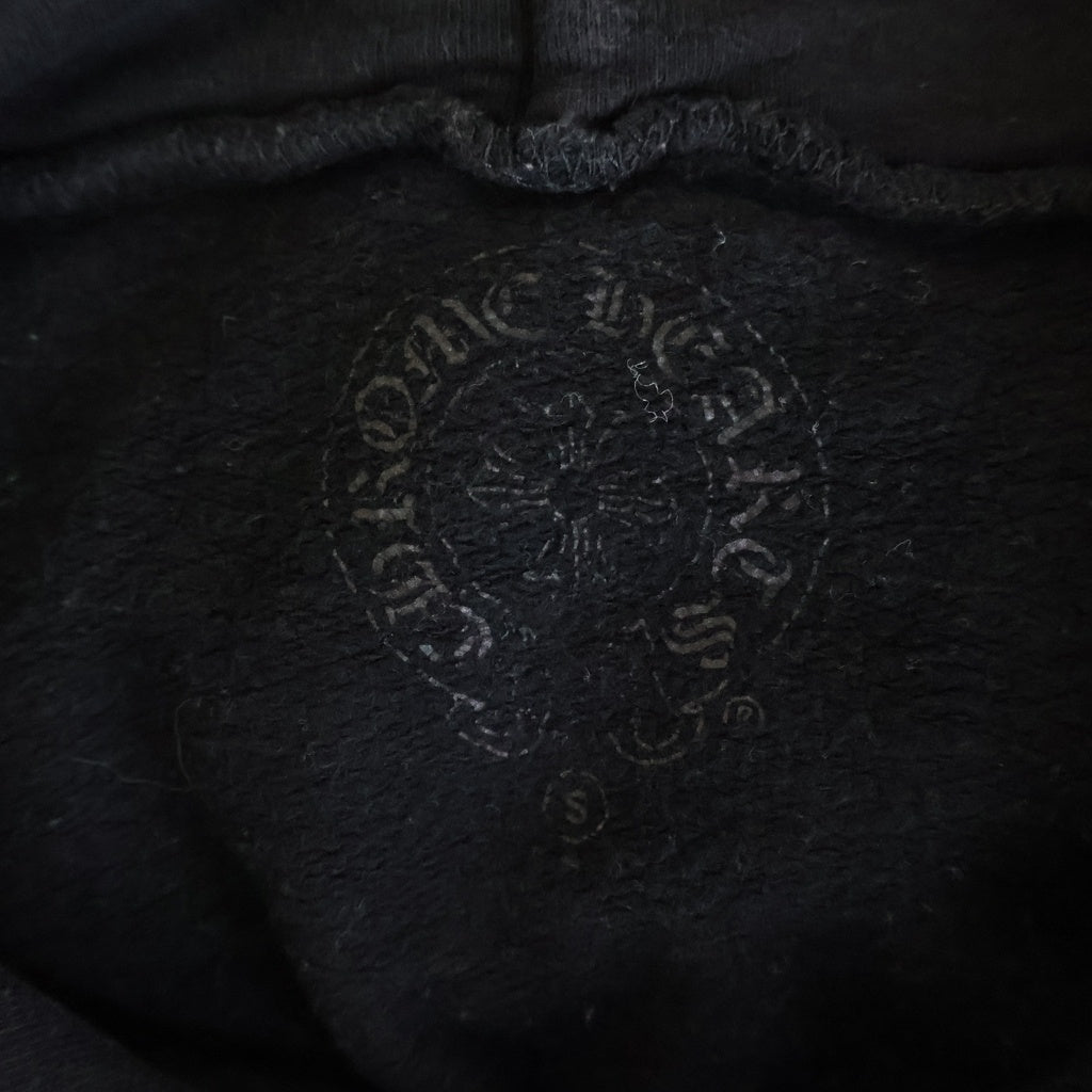 CHROME HEARTS(クロムハーツ) SWTSHRT HD PLVR バックホースシューチョンパープリントパーカー