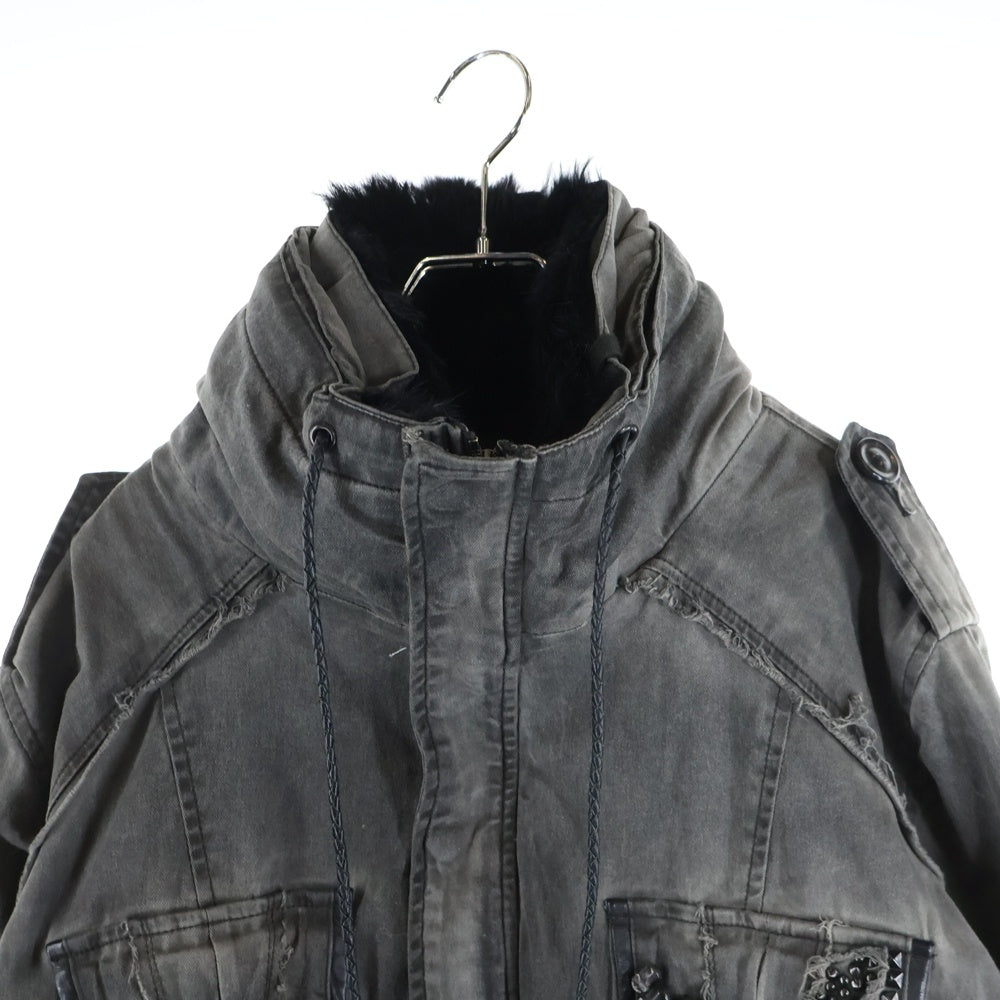 KMRii(ケムリ) ドクロチャーム付き ダメージ加工 レザーパイピング ミリタリージャケット カーキ