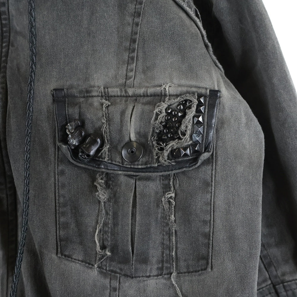 KMRii(ケムリ) ドクロチャーム付き ダメージ加工 レザーパイピング ミリタリージャケット カーキ