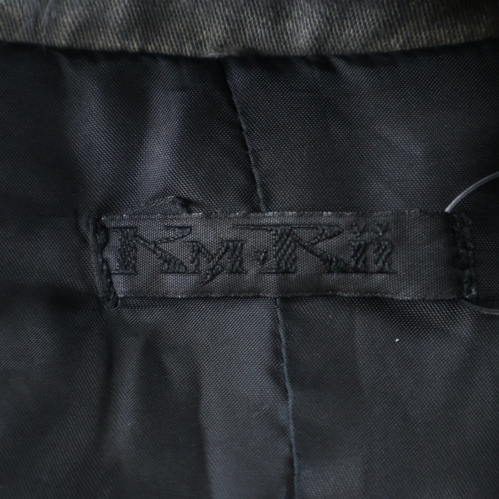 KMRii(ケムリ) ドクロチャーム付き ダメージ加工 レザーパイピング ミリタリージャケット カーキ