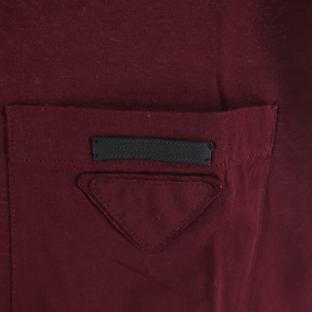PRADA(プラダ) トライアングルロゴポケット 半袖Tシャツ レッド UJN677 S202