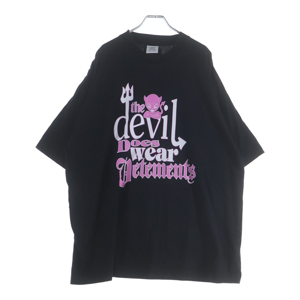 VETEMENTS(ヴェトモン) Devil Does Wear デビルダズウェア プリント クルーネック半袖Tシャツ カットソー UE52TR180B