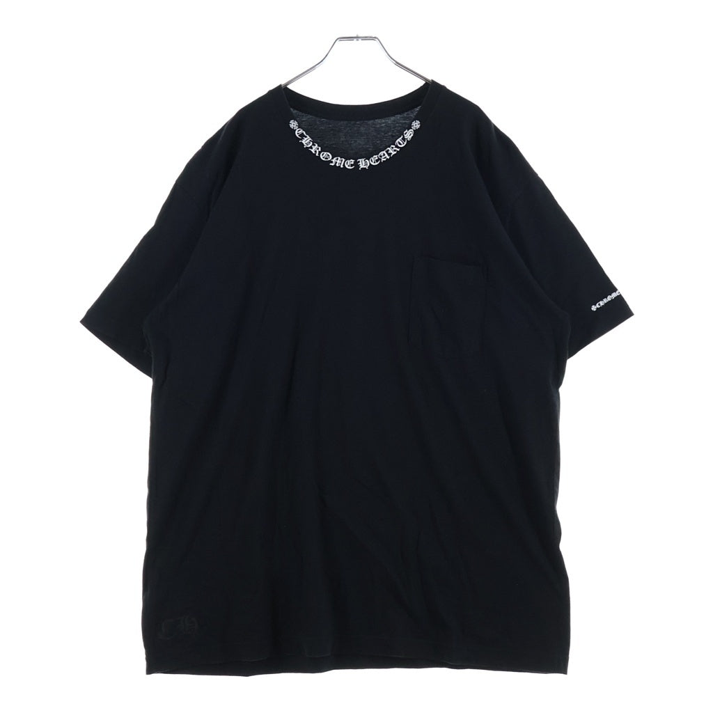 CHROME HEARTS(クロムハーツ) NECK LOGO S/S TEE ネックロゴプリント チェストポケット クルーネック半袖Tシャツ カットソー ブラック