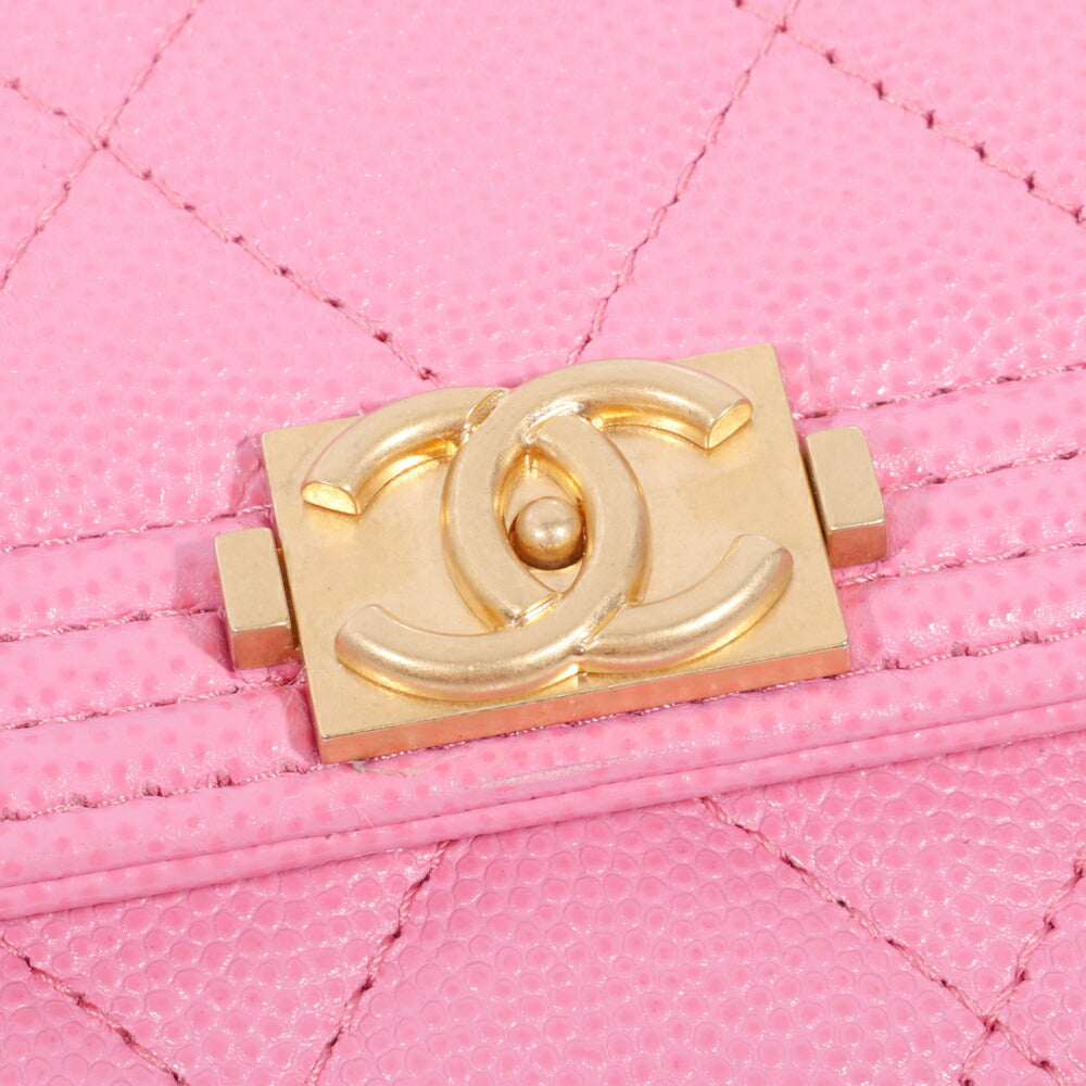 CHANEL(シャネル) ボーイシャネル 二つ折り長財布 ピンク キャビアスキン レザー ゴールド金具 ウォレットボーイシャネル 二つ折り長財布 ピンク キャビアスキン レザー ゴールド金具 ウォレット