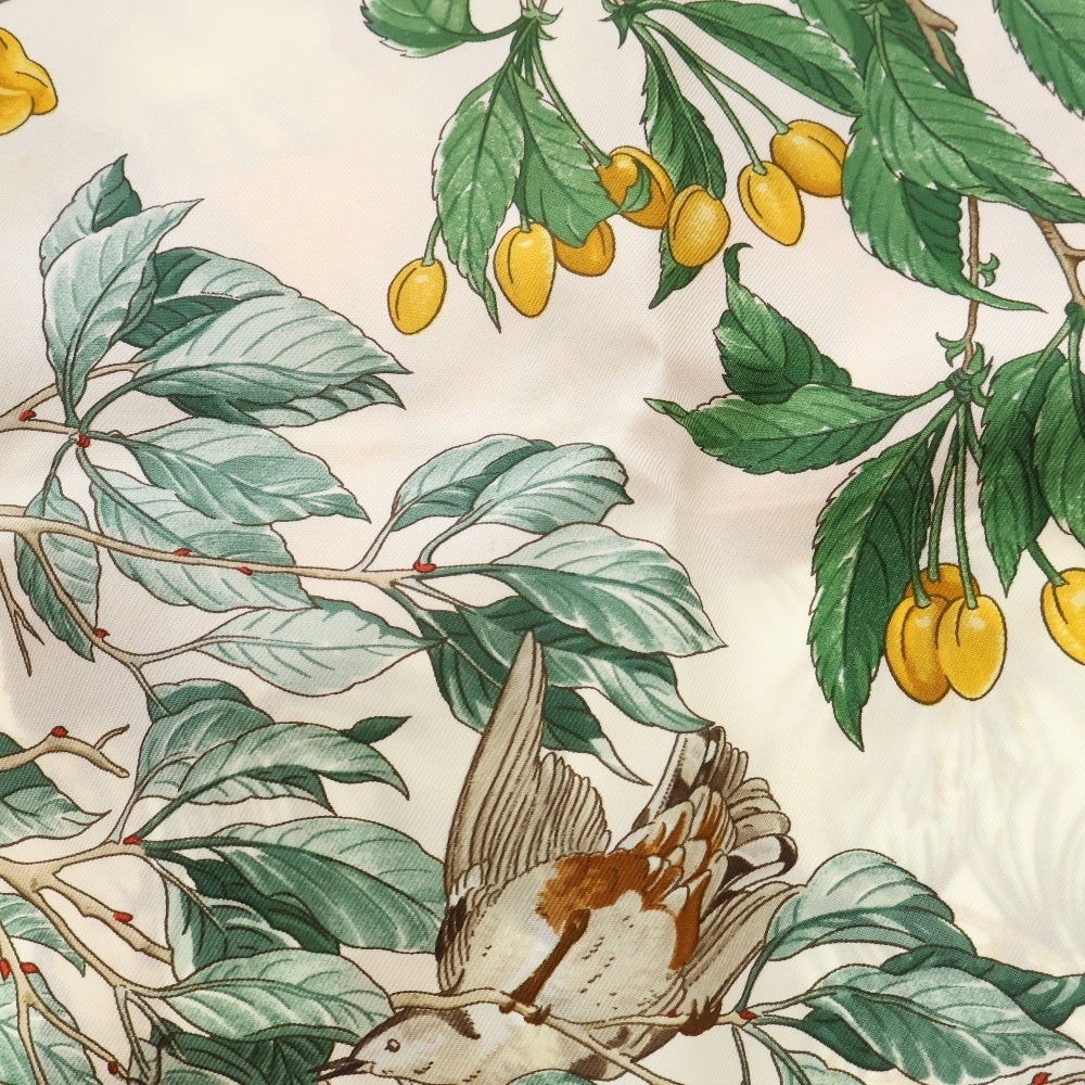 HERMES(エルメス) カレ90 AU COEUR DES BOIS 森の中で シルク ピンク スカーフ