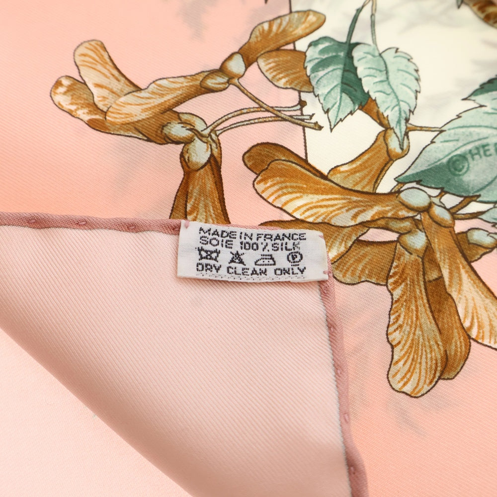 HERMES(エルメス) カレ90 AU COEUR DES BOIS 森の中で シルク ピンク スカーフ