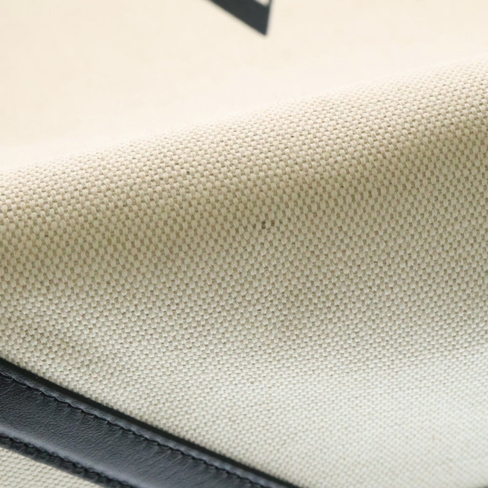 VALENTINO(ヴァレンティノ) ガラヴァーニ ロックスタッズ トートバッグ ハンドバッグ ブラック×アイボリー レザー×キャンバス ゴールド金具