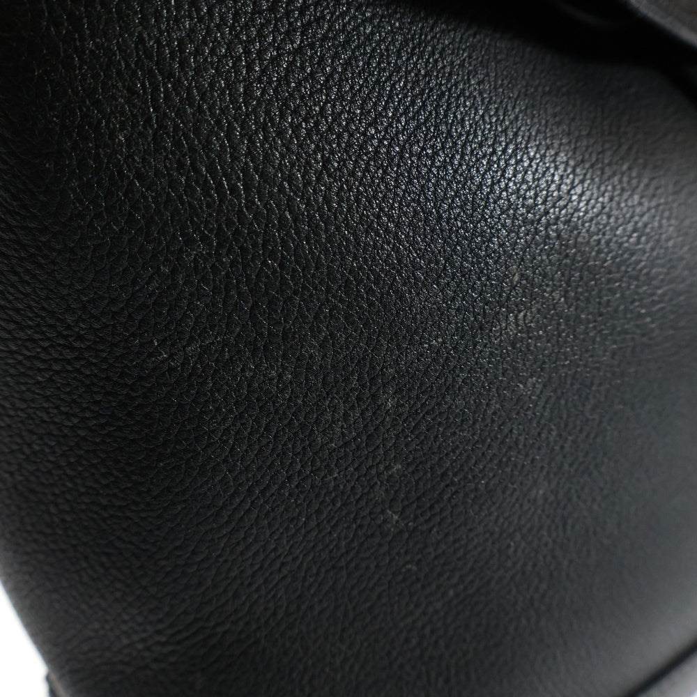 LOUIS VUITTON(ルイヴィトン) トリヨン ロックミー バックパック リュックサック ブラック ノワール シルバー金具 レザー M41815
