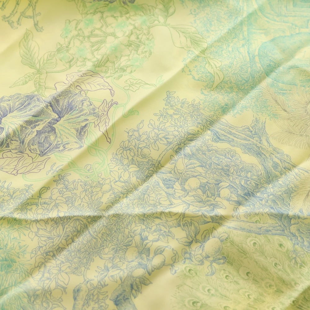 HERMES(エルメス) カレ90 レイラの庭 シルクスカーフ ライトイエロー