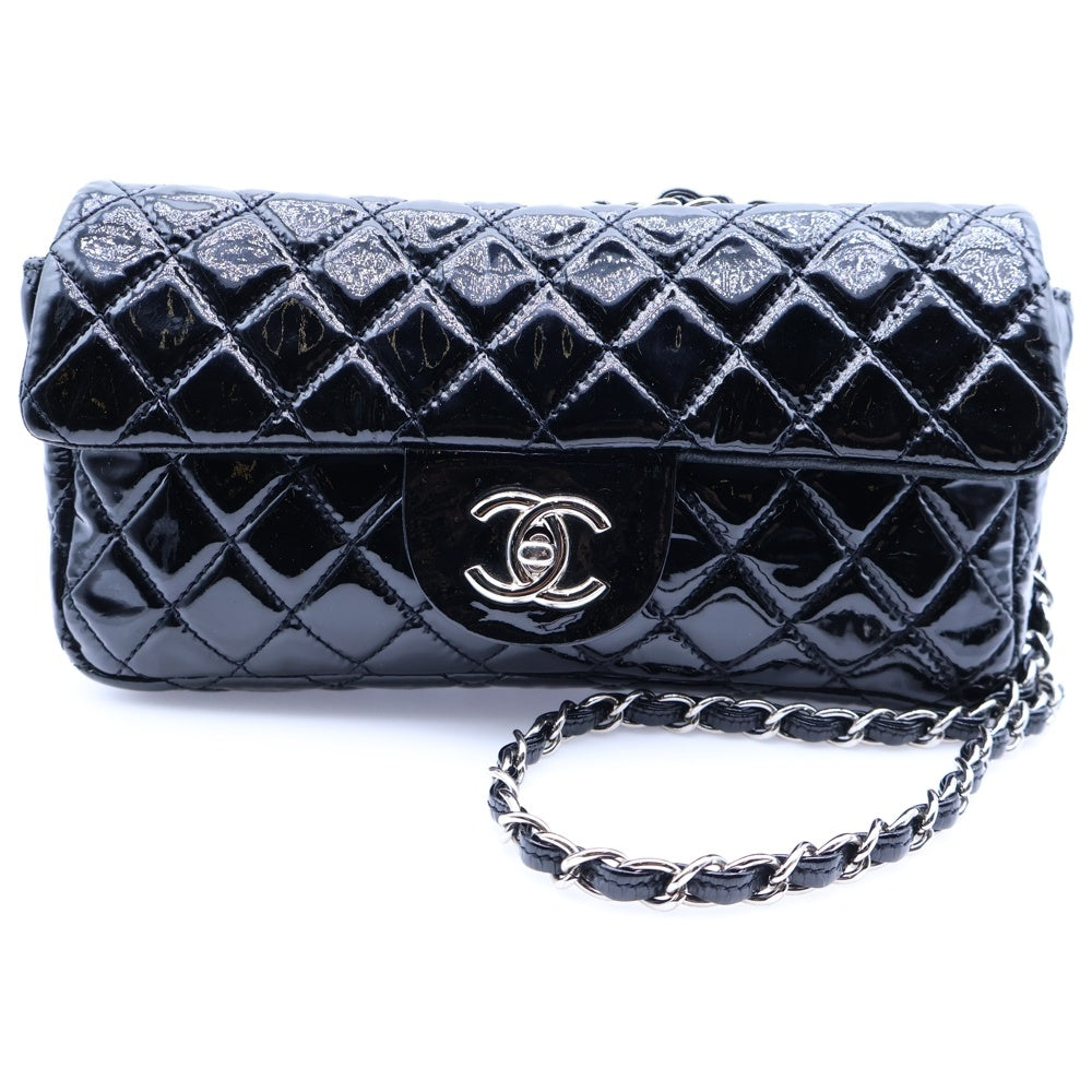 CHANEL(シャネル) マトラッセ24 シングルフラップ ダブルチェーン ショルダーバッグ ブラック パテント シルバー金具
