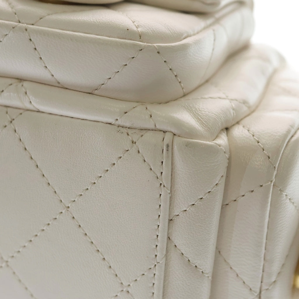 CHANEL(シャネル) マトラッセ ラージ ホーボー チェーンショルダーバッグ ラムスキン ゴールド金具 ホワイト AS5339 レディース