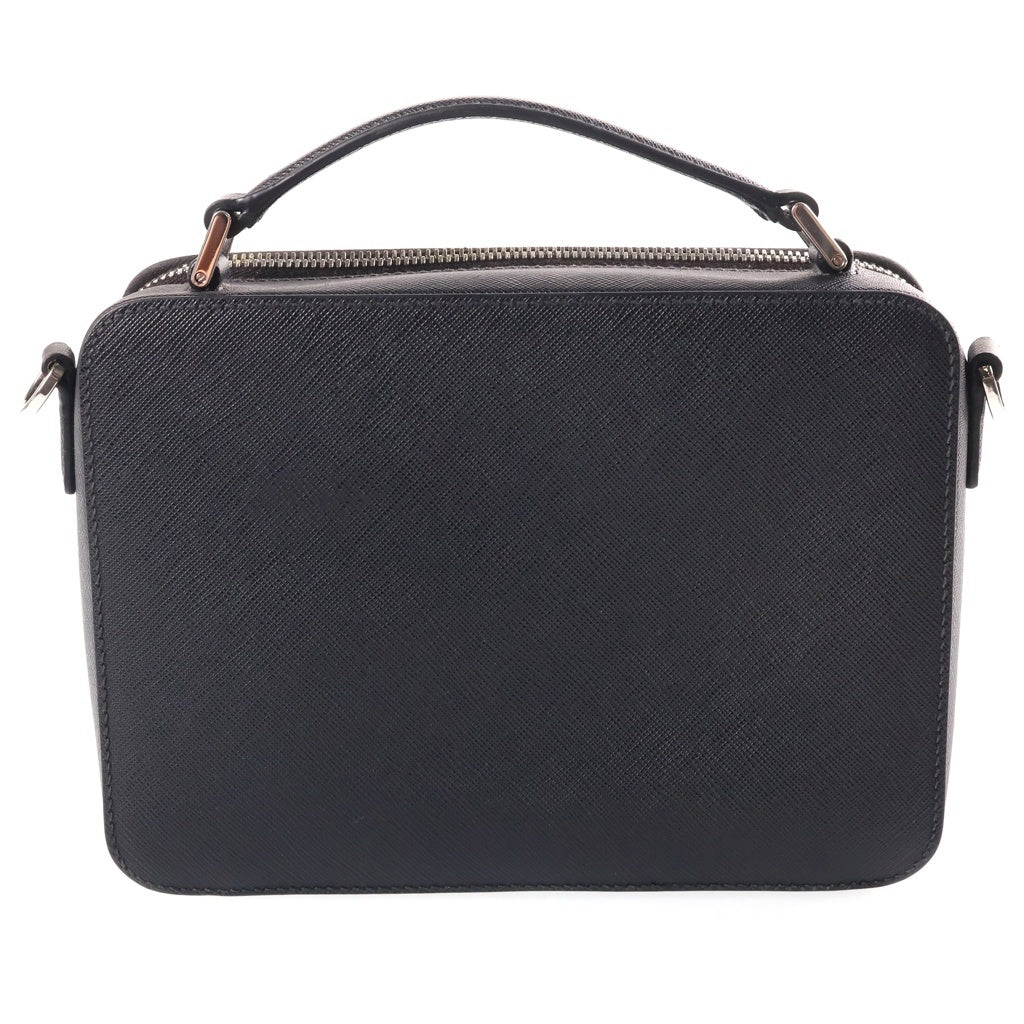 PRADA(プラダ) ブリック サフィアーノレザー トライアングルロゴプレート 2WAY ハンド ショルダーバッグ シルバー金具 ブラック 2VH069 レディース