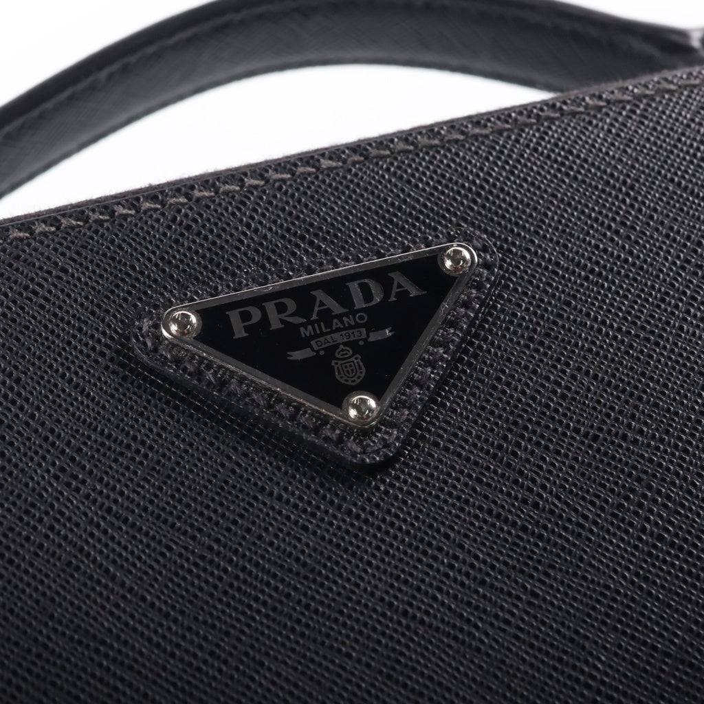 PRADA(プラダ) ブリック サフィアーノレザー トライアングルロゴプレート 2WAY ハンド ショルダーバッグ シルバー金具 ブラック 2VH069 レディース