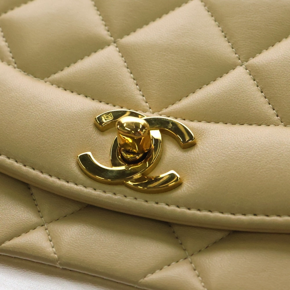 CHANEL(シャネル) ココマーク ダイアナマトラッセ22 シングルフラップ GD金具 ラム ベージュ系 3265332 箱 袋 冊子 カード
