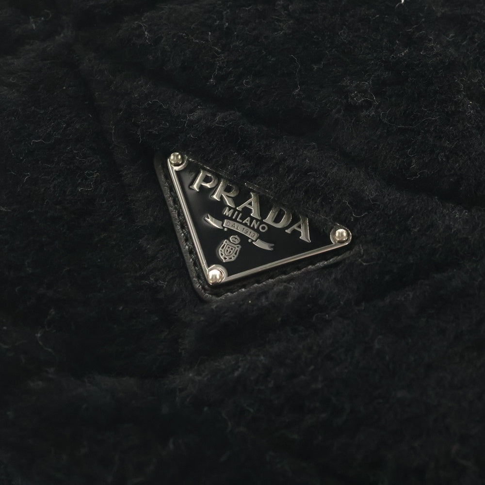 PRADA(プラダ) プラダ キルティング シープファー ショルダーバッグ カード 袋 レディース
