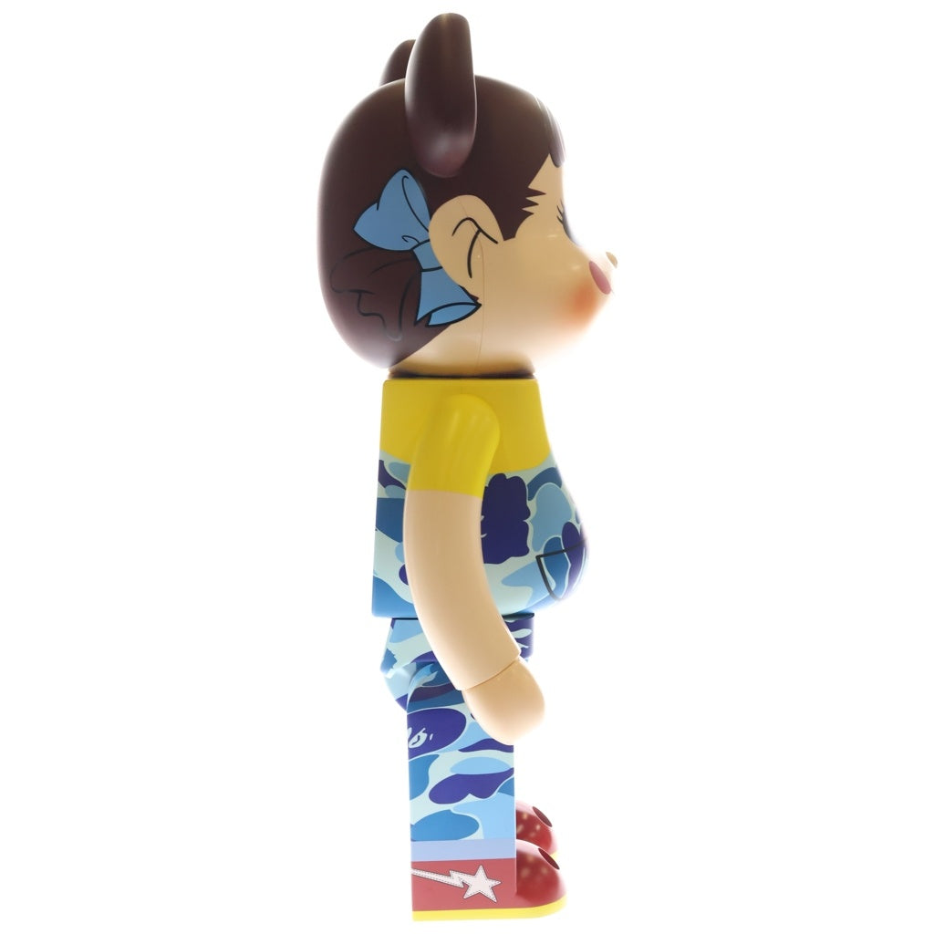 BE@RBRICK(ベアブリック) ×BAPE ×不二家 ABC CAMO PEKO BLUE ベイプ ペコちゃん カモフラ柄 ベアブリック 1000% フィギュア 人形 ブルー