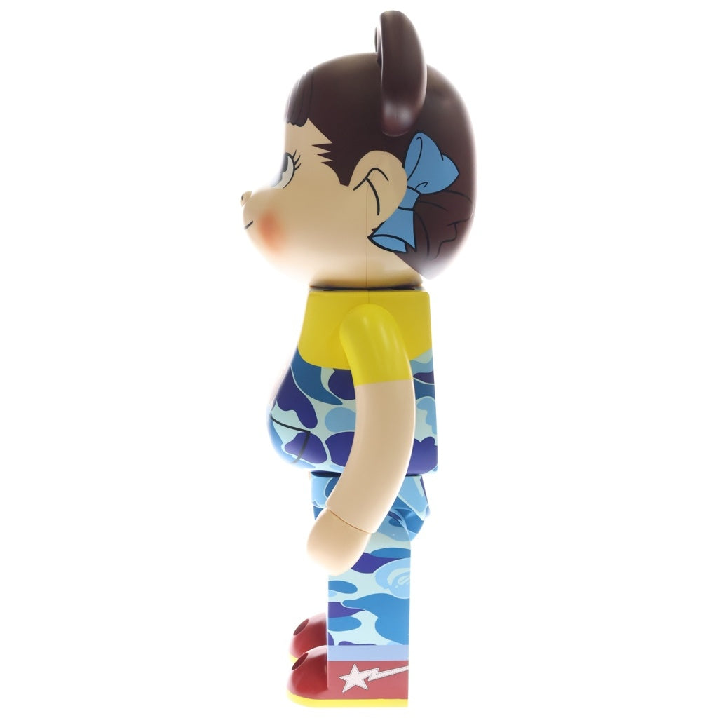 BE@RBRICK(ベアブリック) ×BAPE ×不二家 ABC CAMO PEKO BLUE ベイプ ペコちゃん カモフラ柄 ベアブリック 1000% フィギュア 人形 ブルー