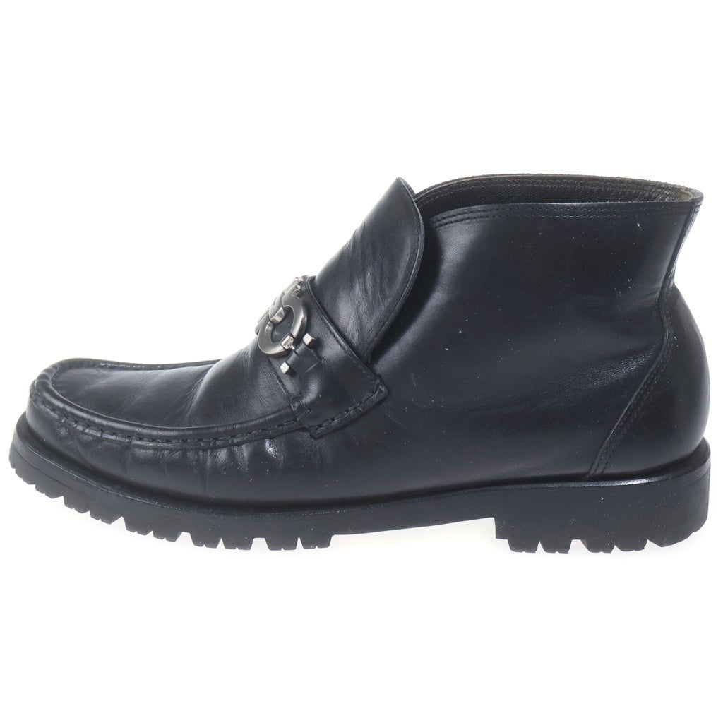 FERRAGAMO(フェラガモ) ガンチーニ レザー ミッドカットシューズ ショートブーツ ブラック 4131 レディース