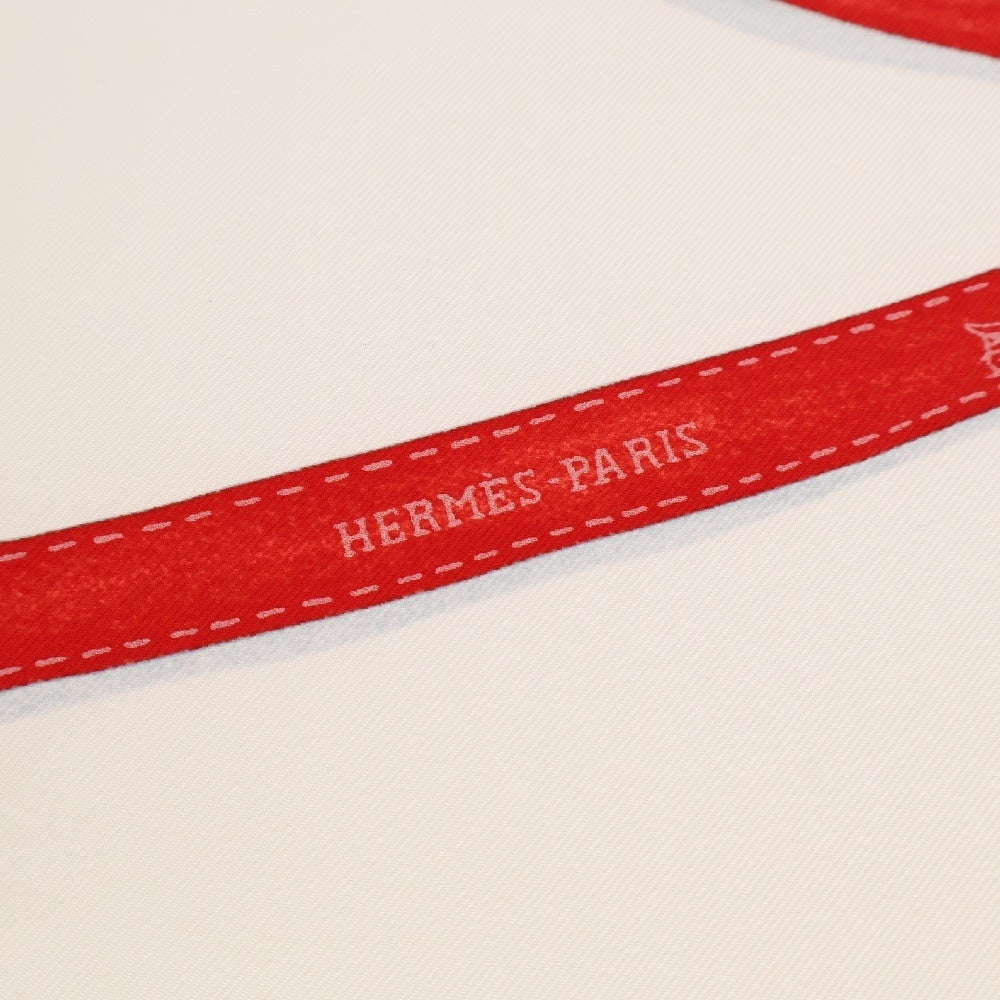 HERMES(エルメス) カレ90 スカーフ ATTRAPE TES REVES 夢をつかめ ホワイト マルチカラー シルク