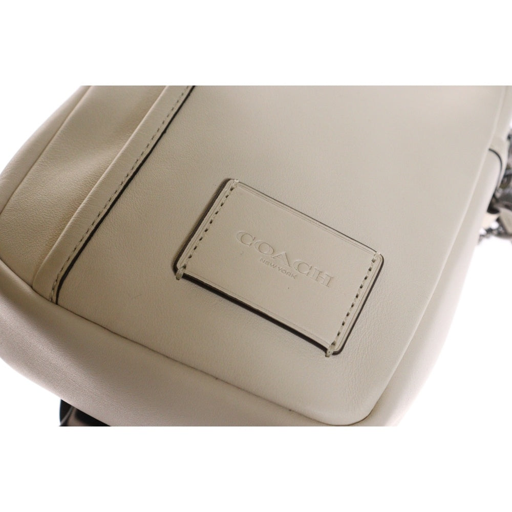 COACH(コーチ) ボディバッグ ウエストバッグ ショルダーバッグ ホワイト シルバー金具