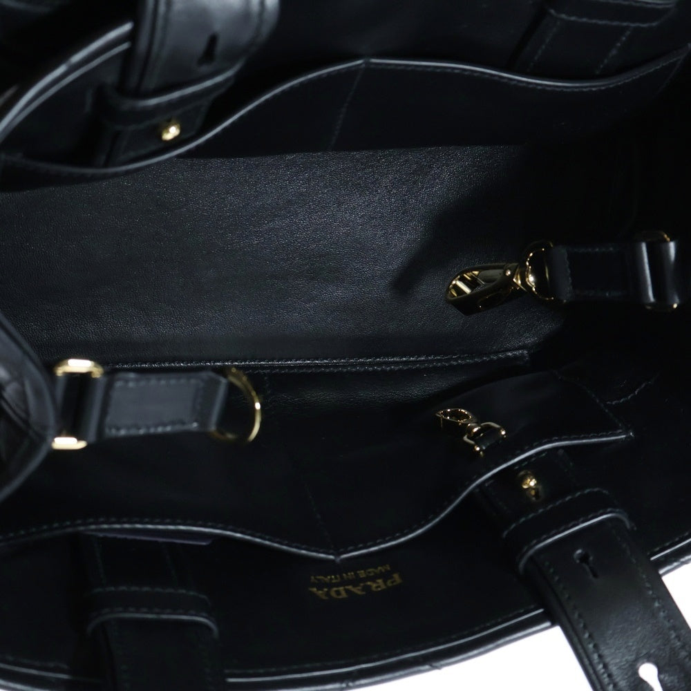PRADA(プラダ) キルティング 2WAYハンドバッグ ショルダーバッグ ブラック ゴールド金具 トライアングルロゴプレート レザー 1BG548