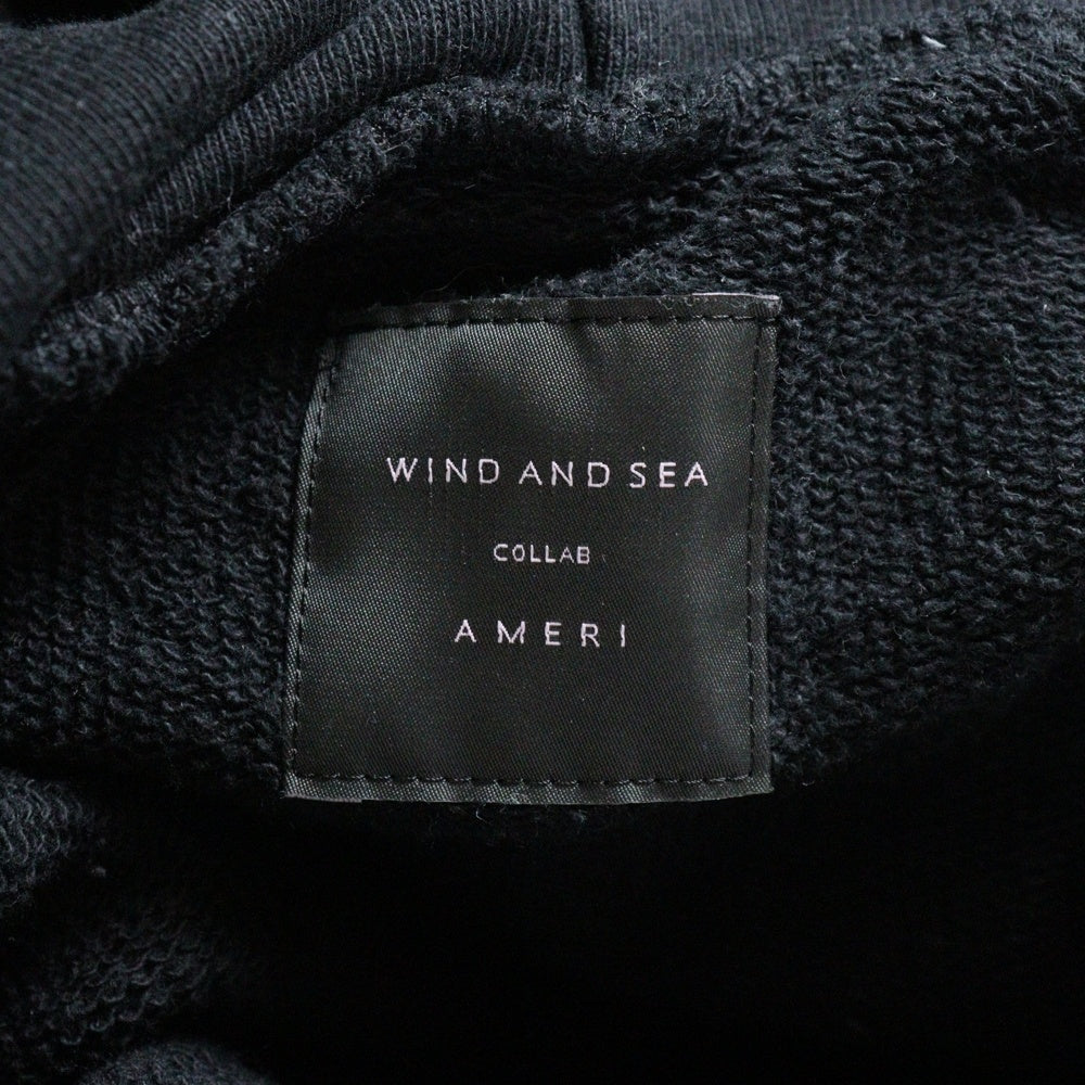 WIND AND SEA OUTDOOR(ウィンダシーアウトドア) ×AMERI アメリヴィンテージ ロゴ刺繍 プリント プルオーバースウェットパーカー フーディー ブラック 02020320841
