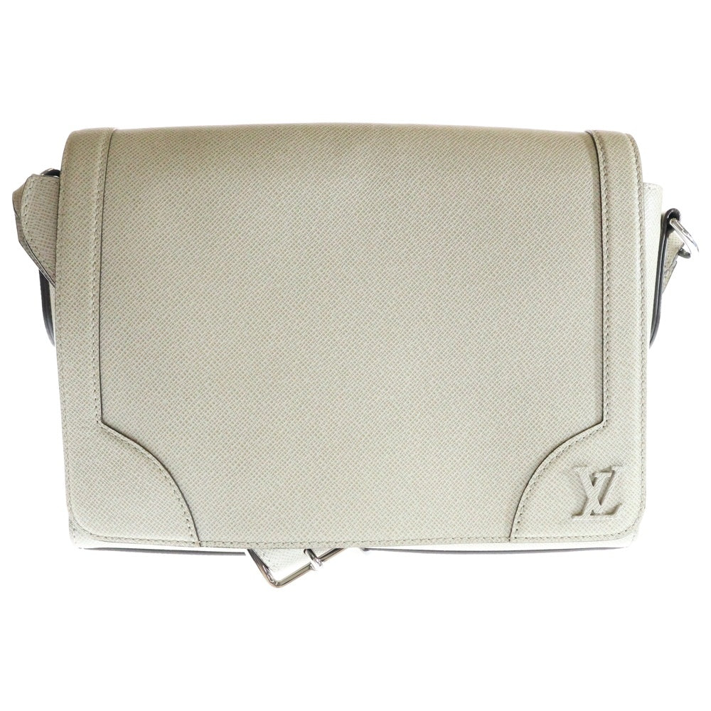 LOUIS VUITTON(ルイヴィトン) タイガ ニューフラップ レザーメッセンジャーバッグ ショルダーバッグ グレー M30808