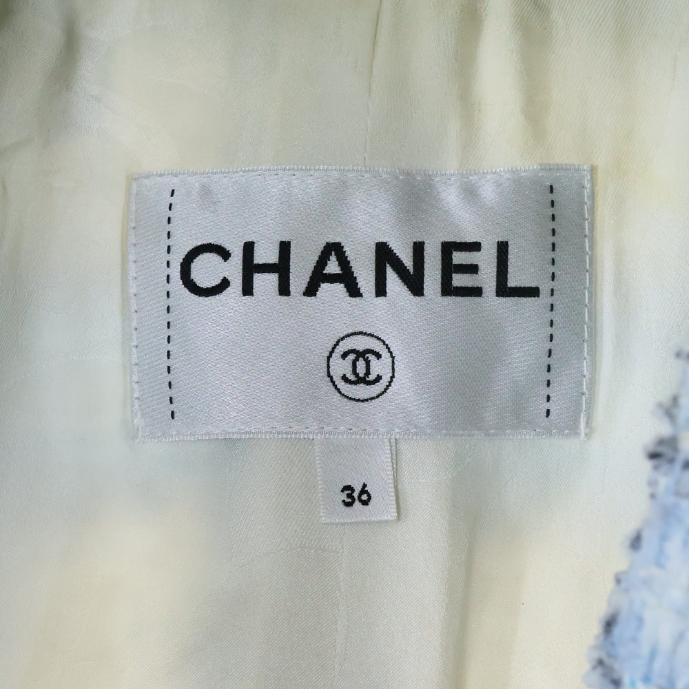 CHANEL(シャネル) 22AW ココマークボタン ラメ スパンコール ファンシーツイード チェック総柄 テーラードカラー 4B ロングジャケット コート ライトブルー P73383V64905