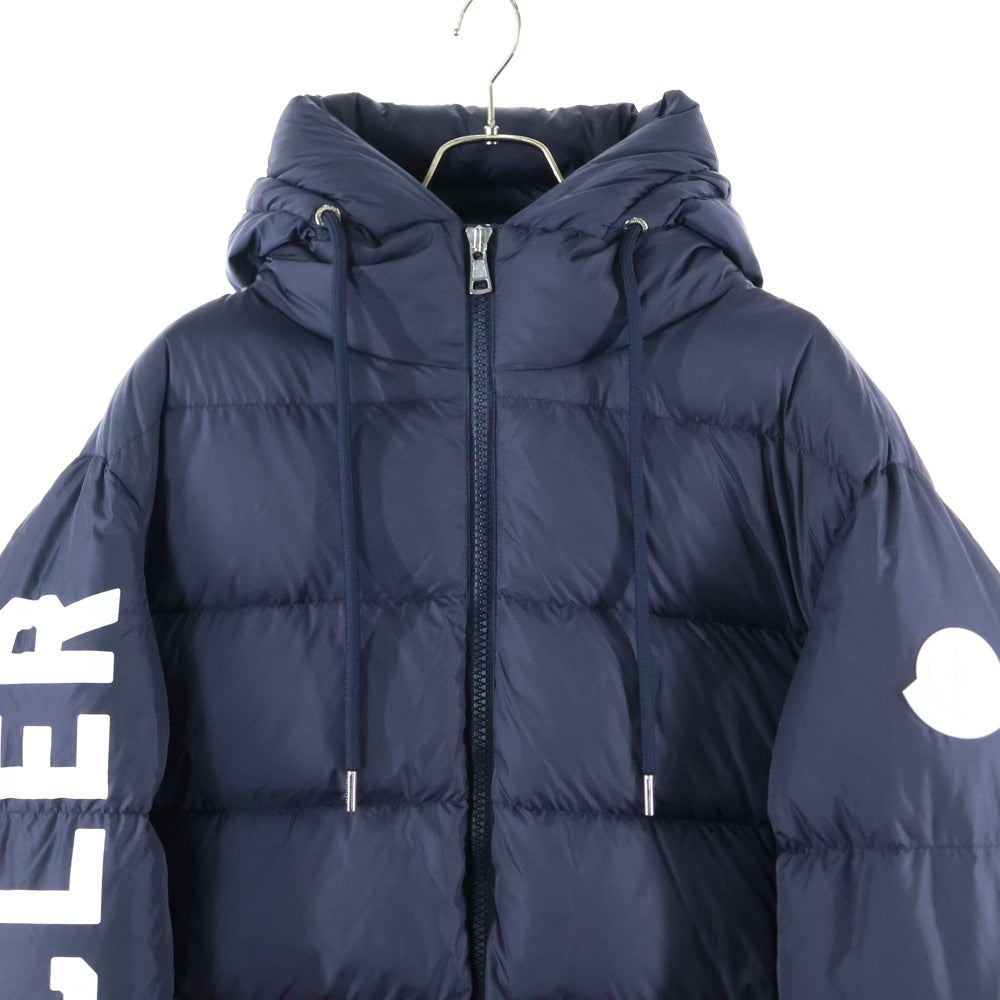 MONCLER(モンクレール) MONCENISIO モンチェニージオ アームロゴ フーデッドダウンジャケット ネイビー F20911C52200
