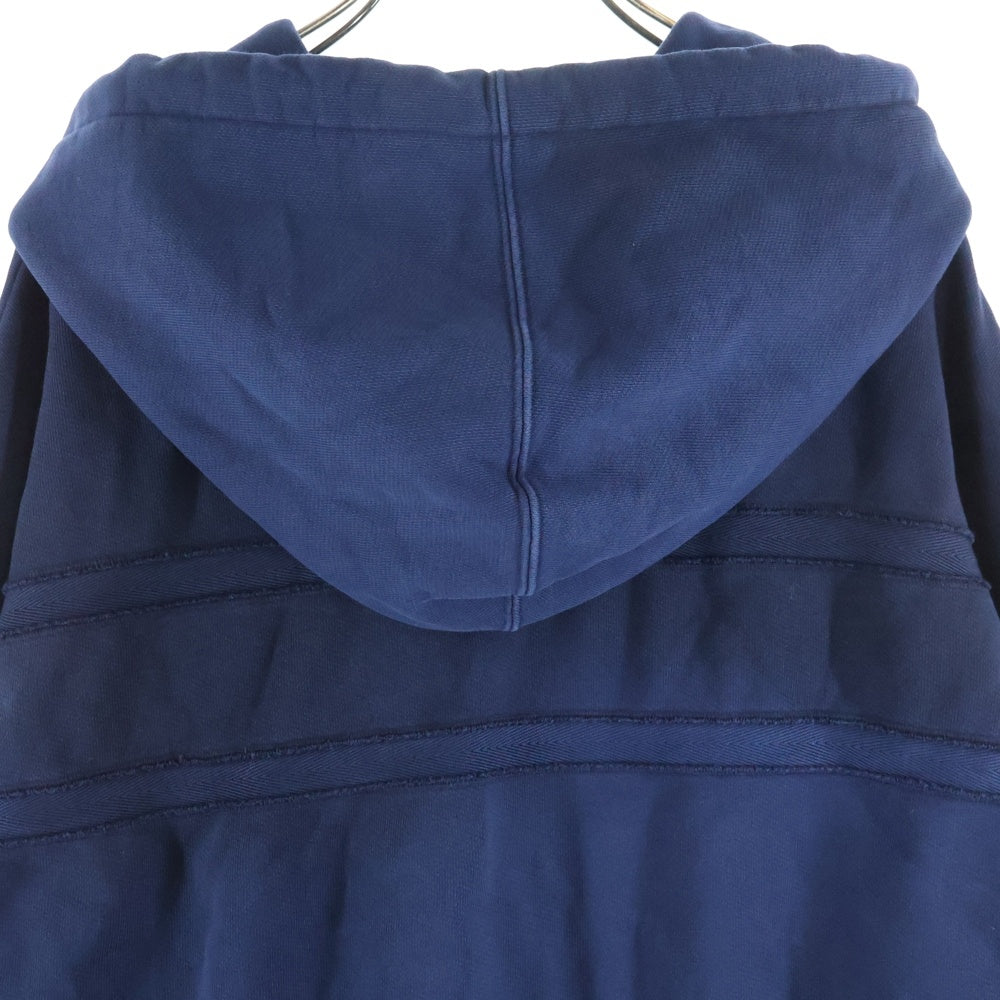 FENDI(フェンディ) 24AW ウォッシュ加工 メタルロゴプレート カットオフ プルオーバースウェットパーカー フーディー ネイビー FY1253 APM7