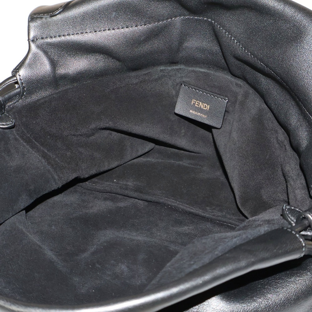 FENDI(フェンディ) マンマバケットミディアム ハンドバッグ ショルダーバッグ ゴールド金具 レザー ブラック 8BR833