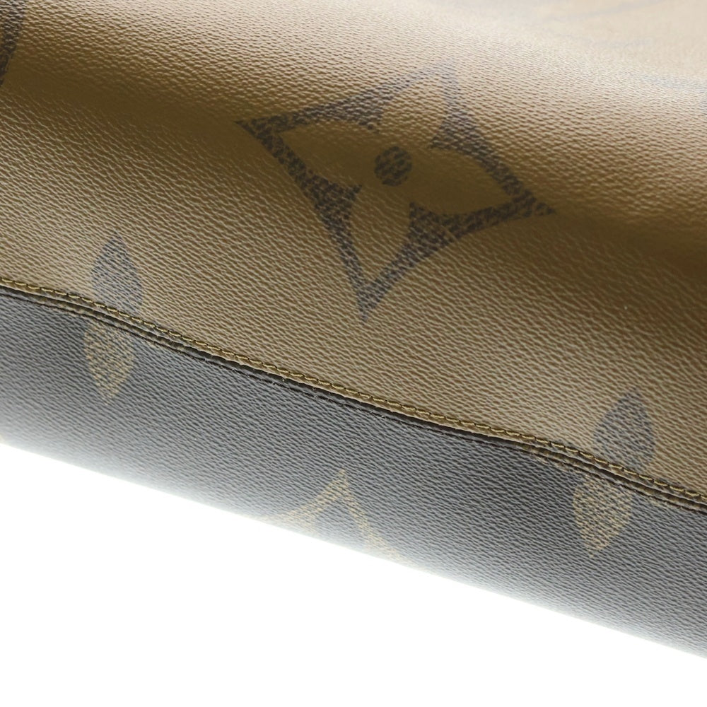 LOUIS VUITTON(ルイヴィトン) オンザゴーMM モノグラム ジャイアント リバース PVC レザー 2WAY ハンド ショルダー トートバッグ ゴールド金具 ブラウン M45321