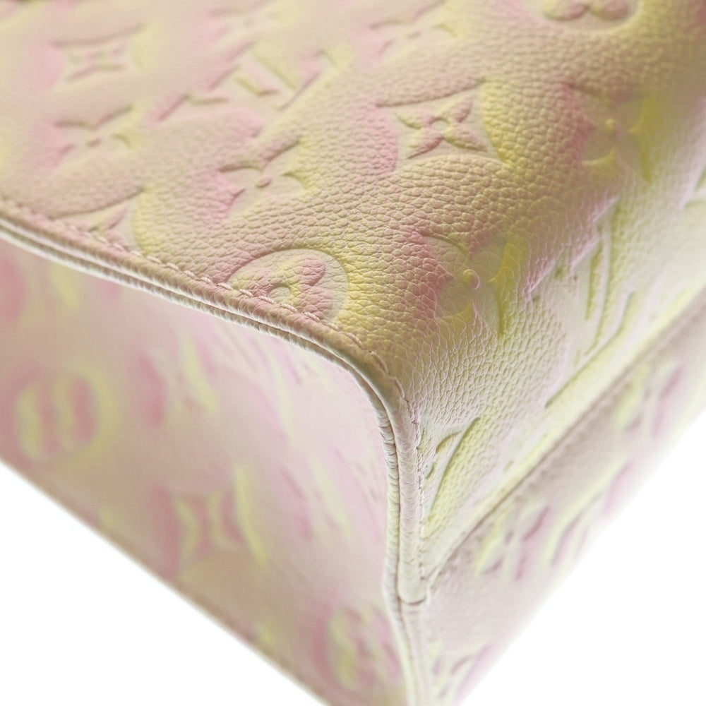 LOUIS VUITTON(ルイヴィトン) オンザゴーPM モノグラム アンプラント エンボスレザー 2WAY ハンド ショルダー トートバッグ ゴールド金具 ピンク M46168